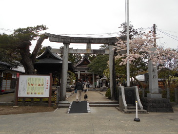 鶴岡神社